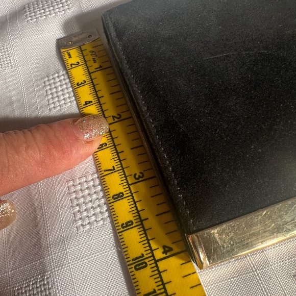 Gucci suede and leather black bifold wallet gold trim 4” x 5” unisex - Picture 13 of 15